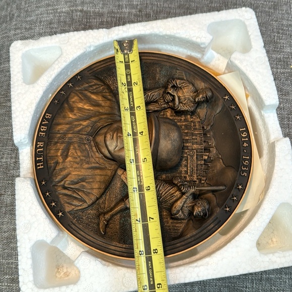 Babe Ruth & Lou Gehrig Immortals of the Diamond Limited Edition Plates - Picture 7 of 10